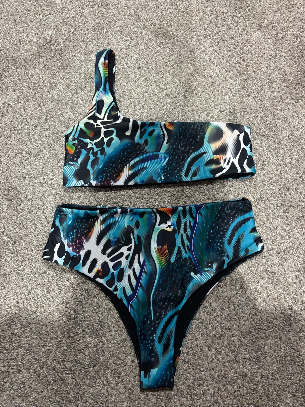 One-Shoulder High-Waist Bikini Set in Teal Multi
